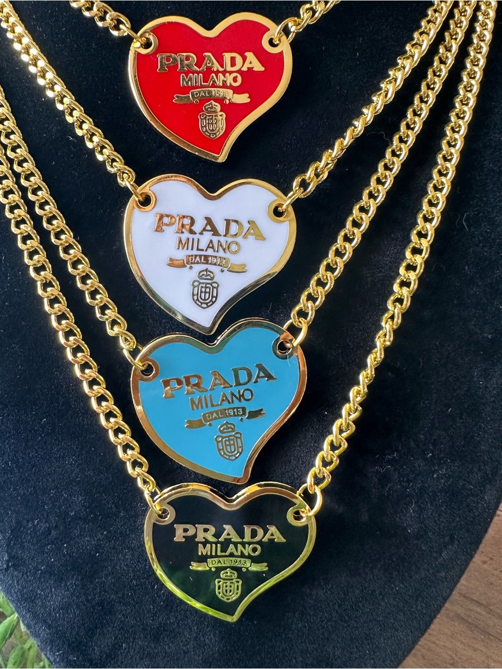 Gold Tone HEART Pendant Necklace 18" Pendant Cuban Chain-Red White Blue Black - Picture 2 of 5
